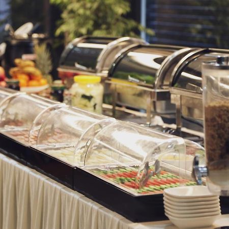 City Hotel Prizren Ngoại thất bức ảnh