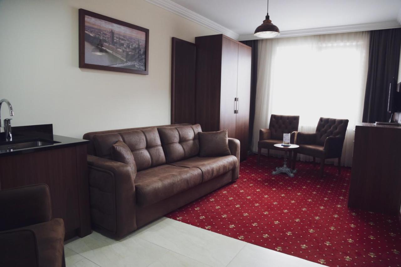 City Hotel Prizren Ngoại thất bức ảnh