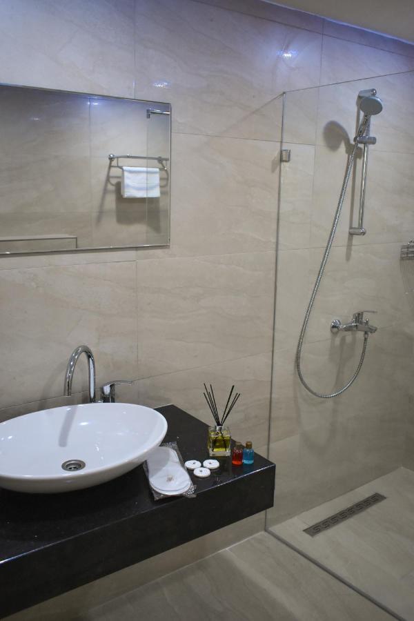 City Hotel Prizren Ngoại thất bức ảnh